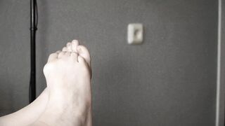 Women's toes