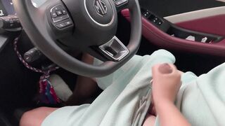 Extreme masturbation in a car on the move - Dolly Lili