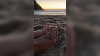 Short: Big Sur in a min. Beach, cabin, sunset and fucks