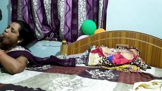 Indian Desi Couple Hot Sex in Saree Xvideo