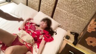 [(Uncensored) Amateur personal video] An innocent female college student is creampied in a yukata ♡