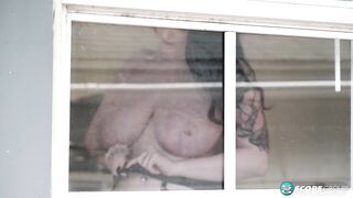 Nyx Monroe: The Hot Body Girl & The Peeping Tom