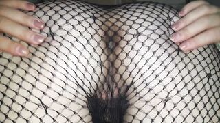 Loud pussy farts on fishnets